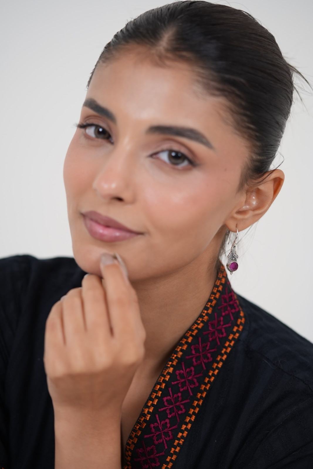Antique Oxidised 925 Sterling Silver Magenta Gemstone Drop Earrings