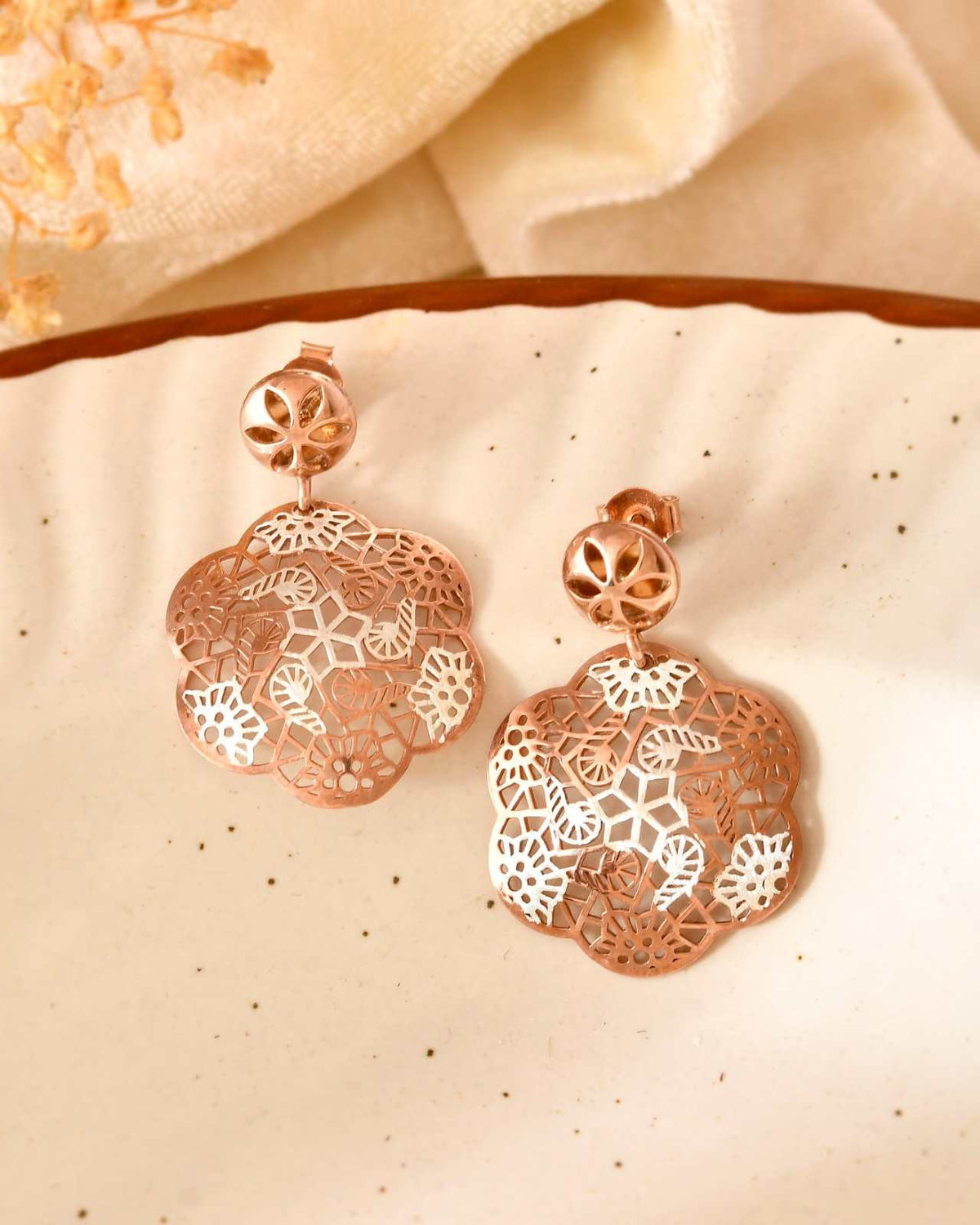 Anti-Tarnish Flower-Shaped Filigree 925 Sterling Silver Rose Gold Pendant Set with Drop Earrings (Pendant & Earrings Only)