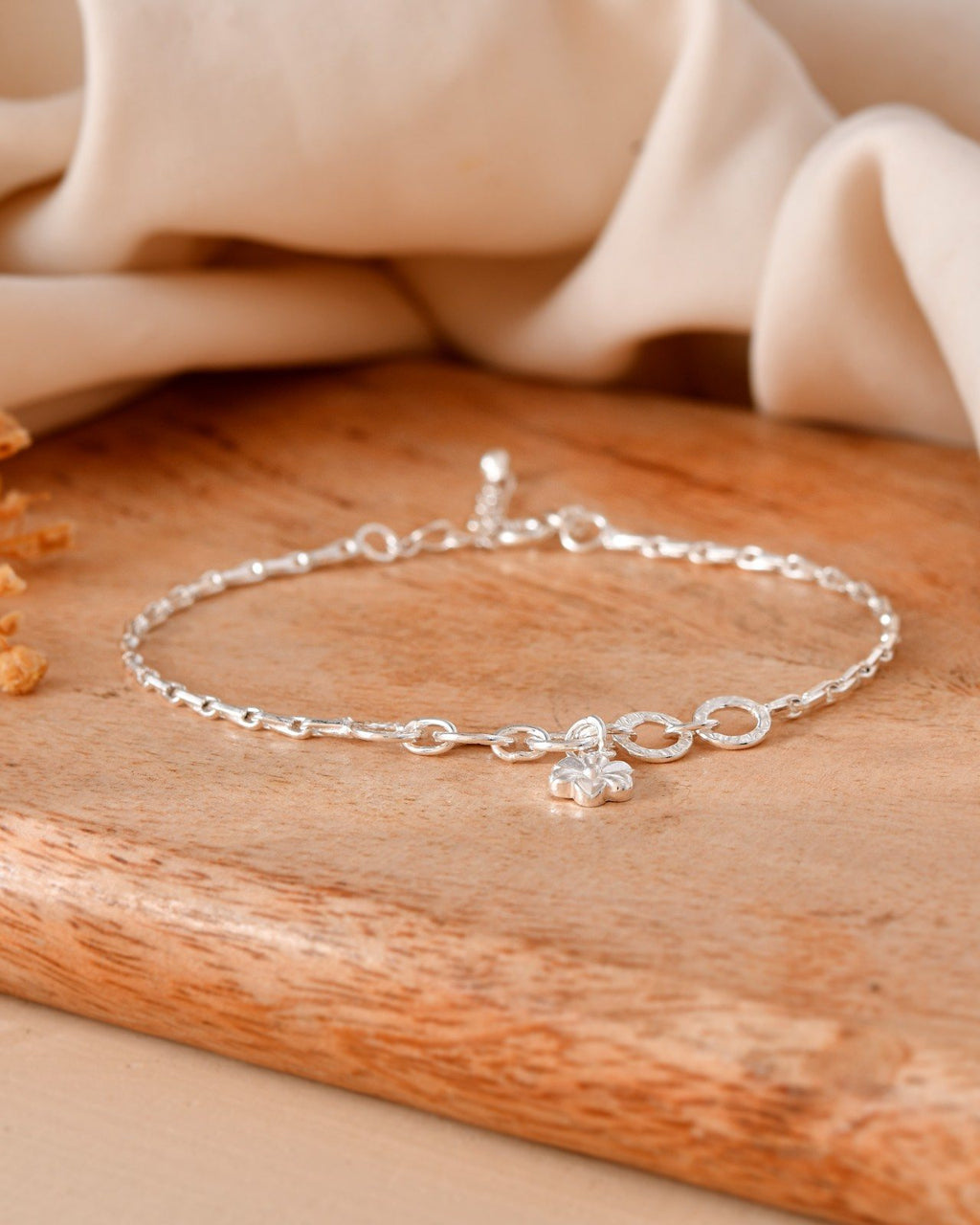 Floral Circle Link Silver Bracelet