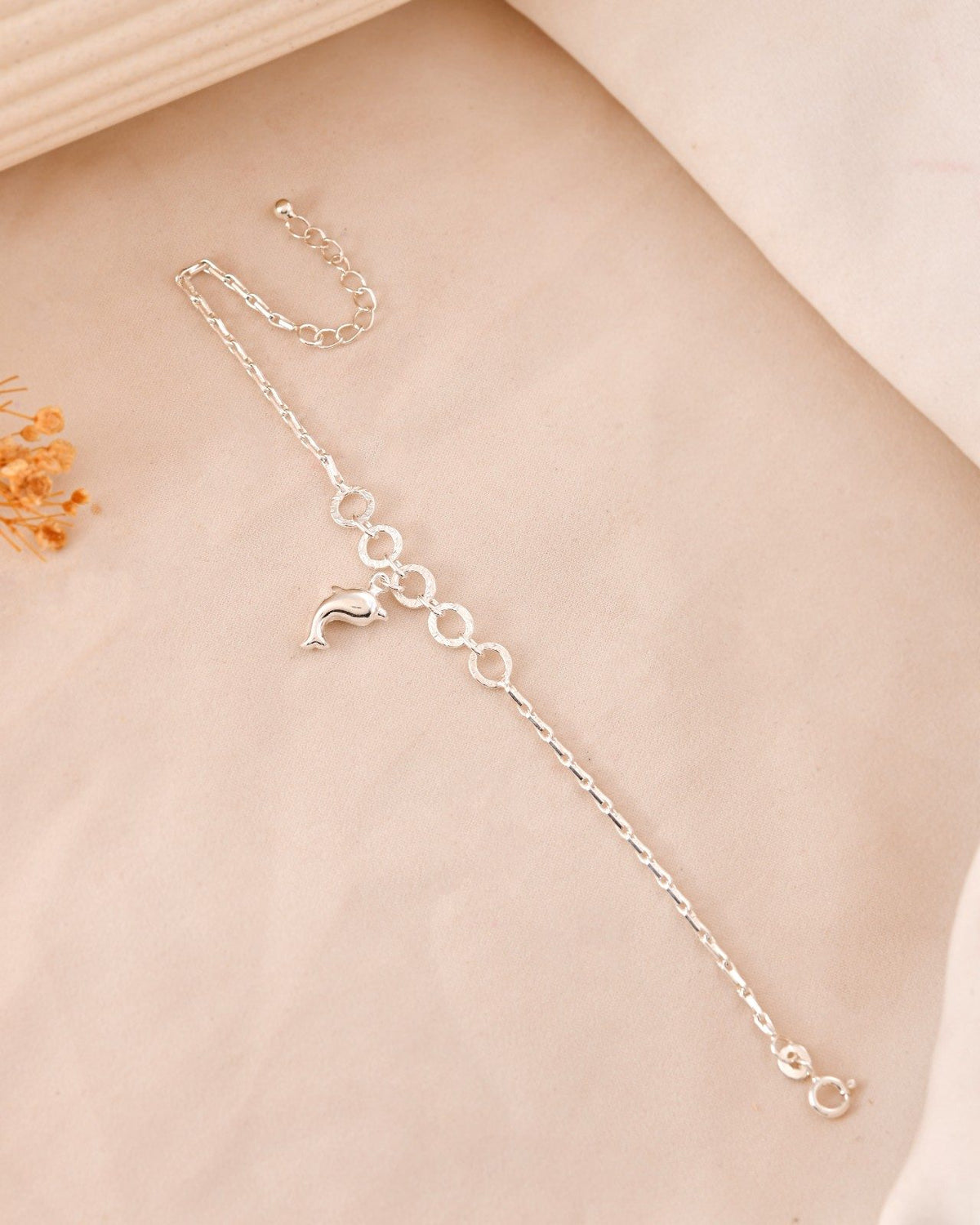 Heart Charm Circle Link Silver Bracelet