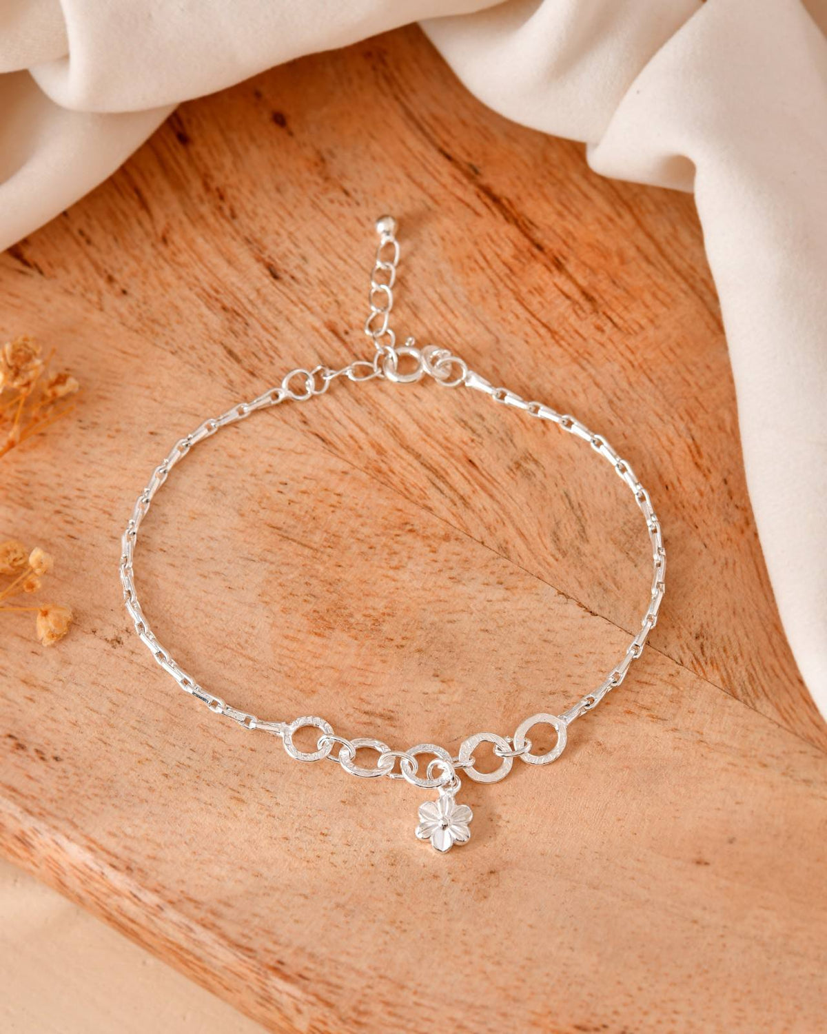 Floral Circle Link Silver Bracelet
