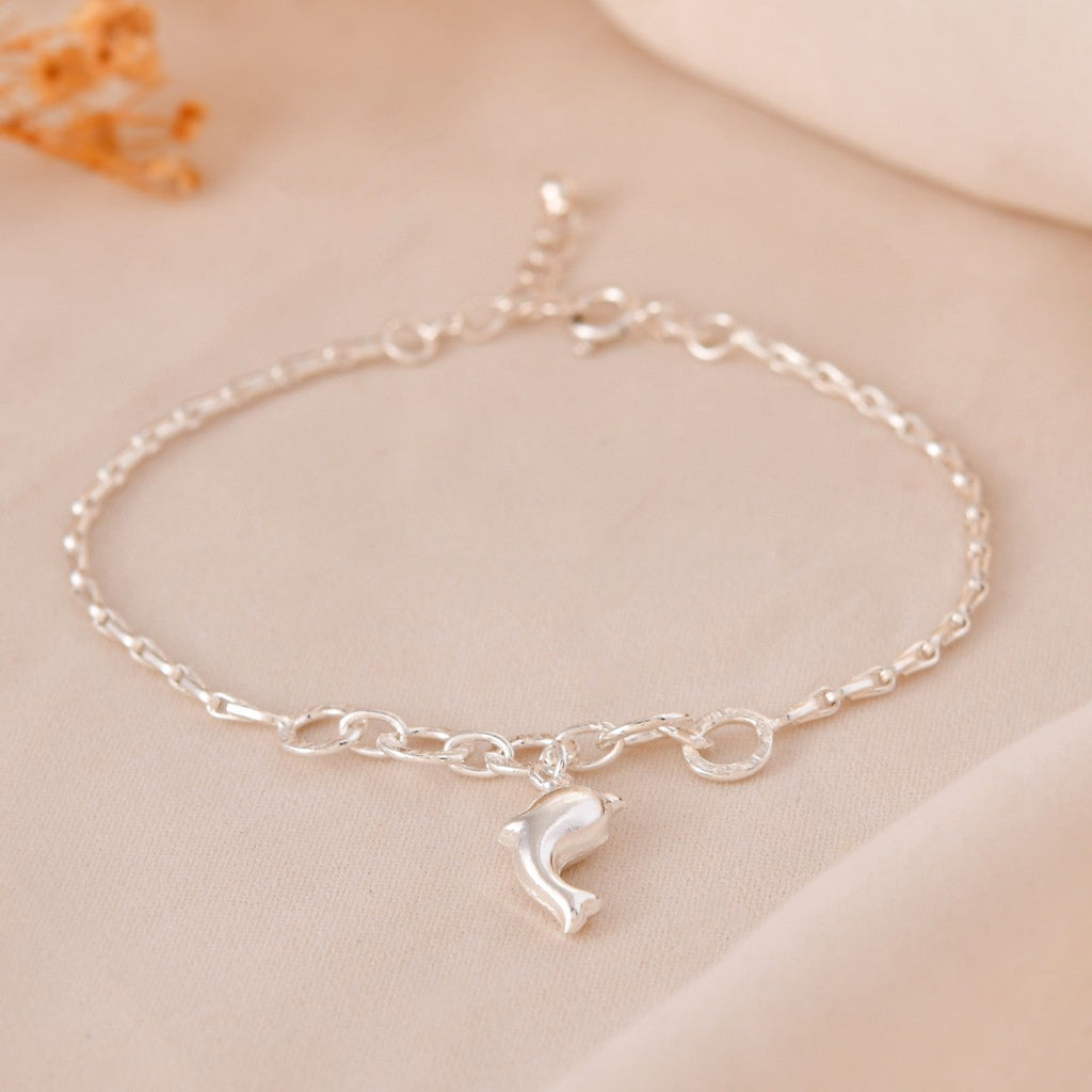 Heart Charm Circle Link Silver Bracelet
