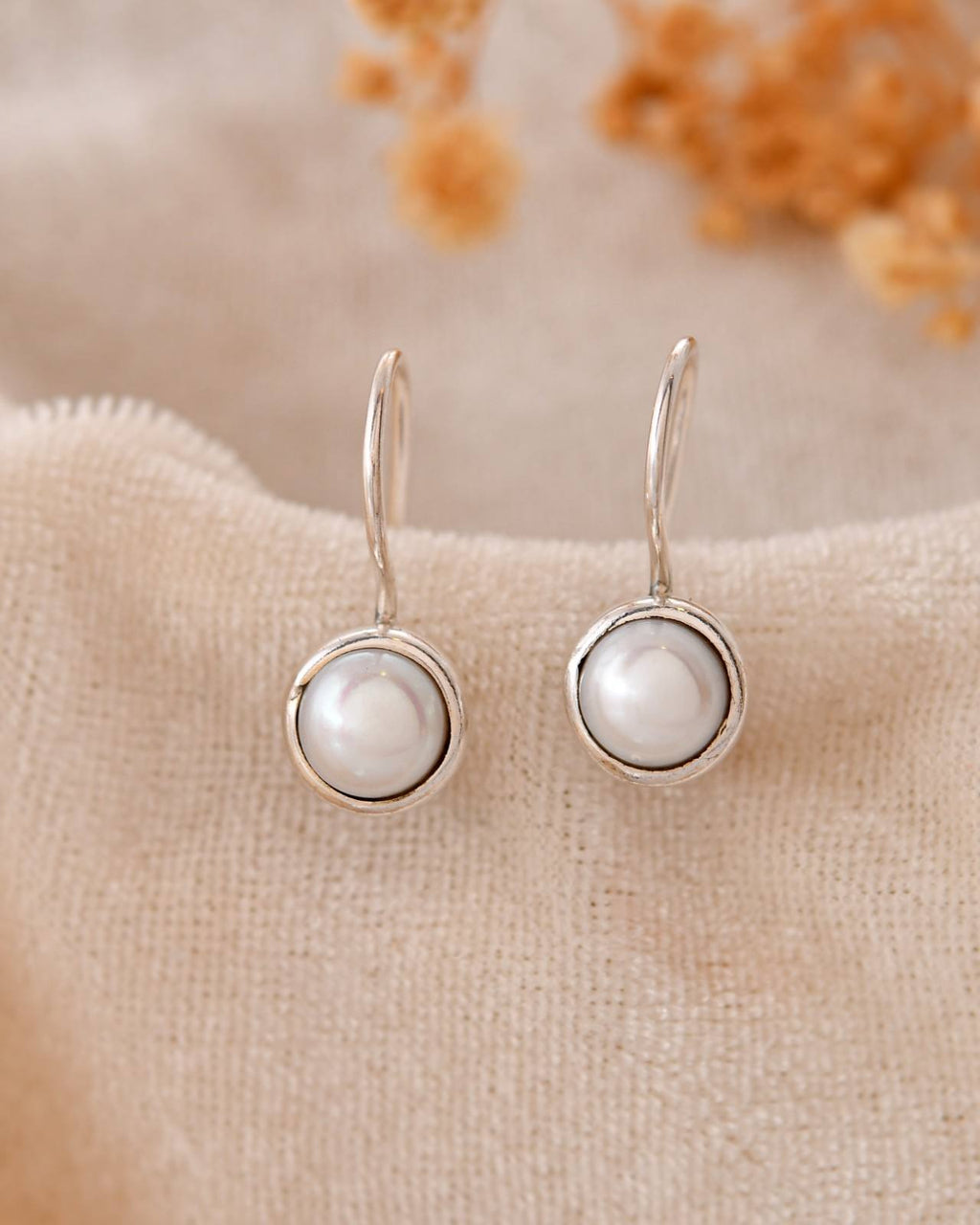 Handcrafted 925 Silver Solitaire Pearl Drop Earrings